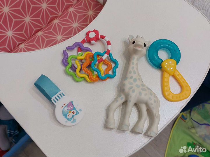 Развивающие игрушки для малышей