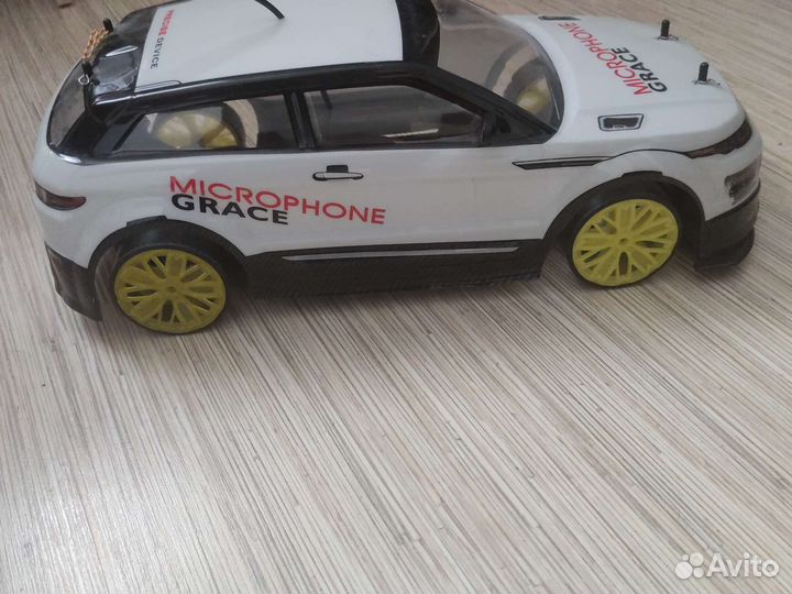 Машина на радиоуправлении дрифт