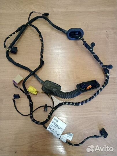 Проводка (коса) двери передняя левая Volkswagen