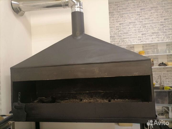 Мангал с крышей
