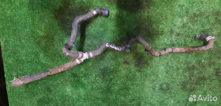 Volvo XC90 T35 шланг охлаждения 31657981