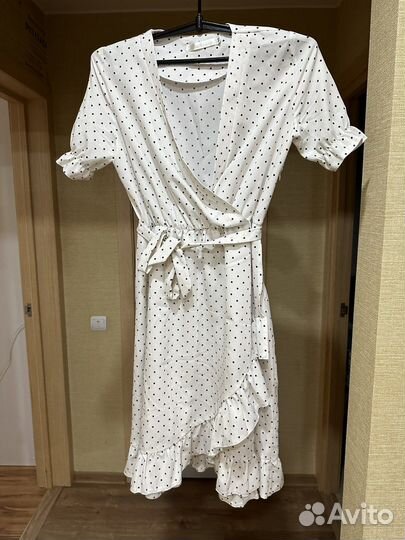 Платье в горошек