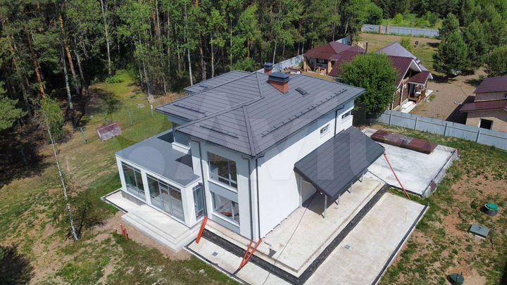 Дом 257 м² на участке 22 сот.