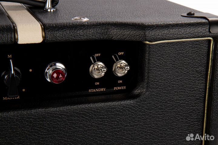 Усилитель гитарный, ламповый, 15Вт, Cort