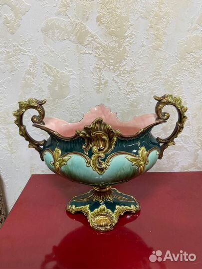 Майолика вазы