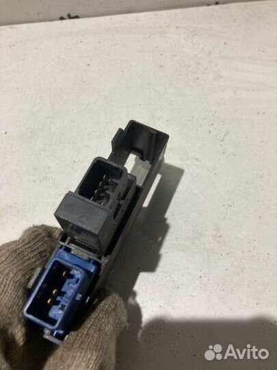 Кнопка птф Toyota Carina E лифтбэк 1 1993