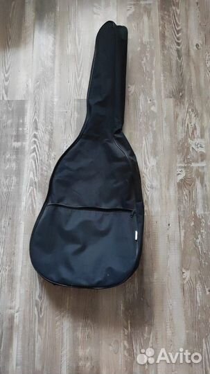 Акустическая гитара