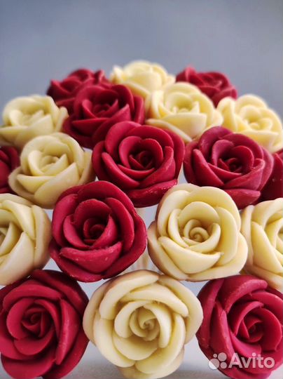 Розы из Белого Шоколада - 19 шт в Букете