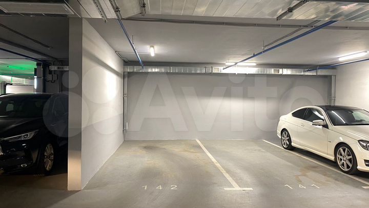 Машиноместо, 15 м²