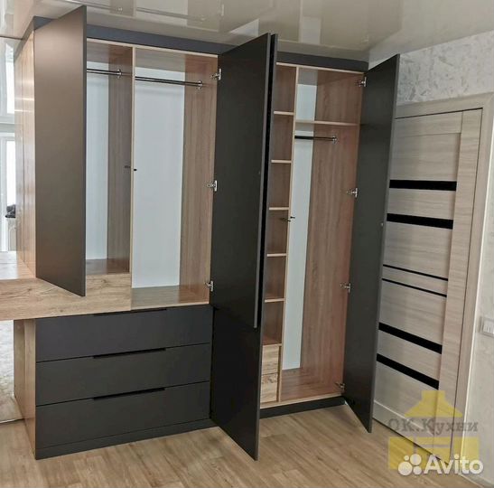 Шкаф купе. Бесплатная доставка