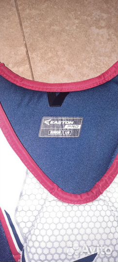 Нагрудник хоккейный детский