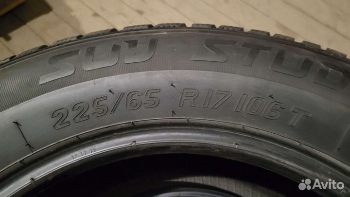 Kormoran SUV Stud 225/65 R17