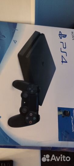 Sony playstation 4 slim