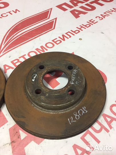 Суппорта диски тормозные Ford Fiesta mk5