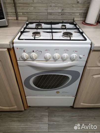 Газовая плита гефест бу 50см