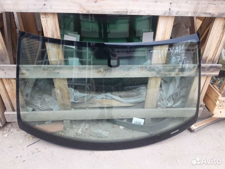 Лобовое стекло на renault logan 2 бу