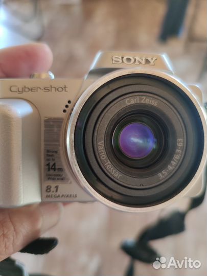 Цифровой фотоаппарат sony