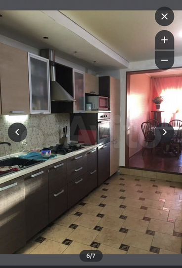 Коттедж 307 м² на участке 8,5 сот.