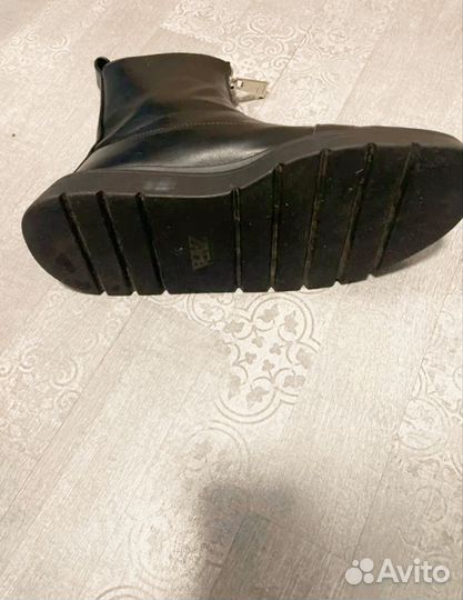 Ботинки женские