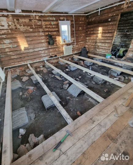 Бригада строителей