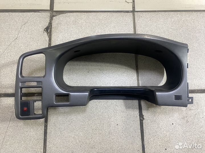 Накладка щитка приборов Nissan Primera P11