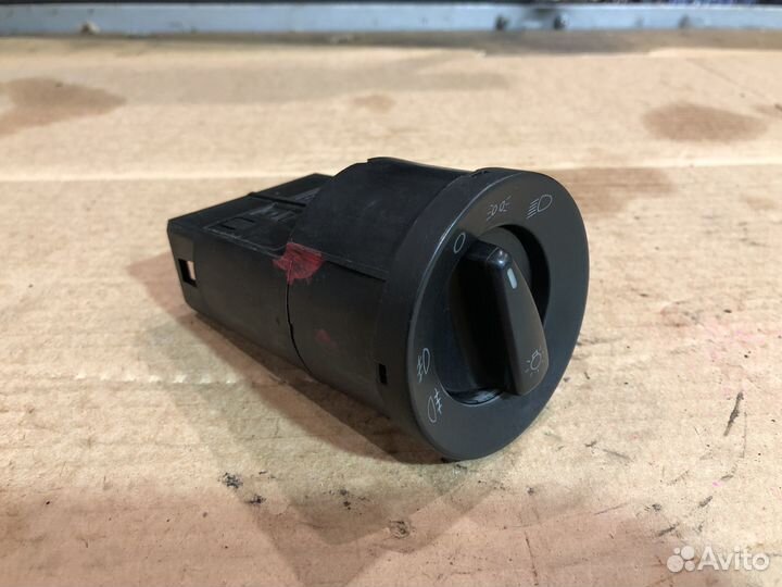 Блок управления светом на VW Passat B5