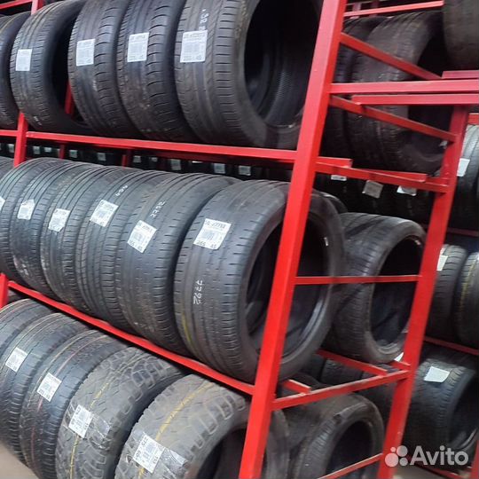 Pirelli P Zero 325/35 R23 111Y