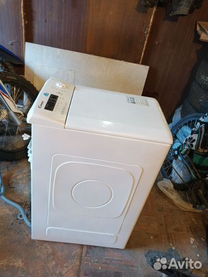 Стиральная машина с вертикальной загрузкой