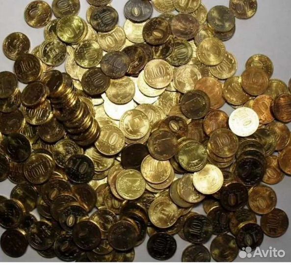 Монеты юбилейные гвс 895 шт