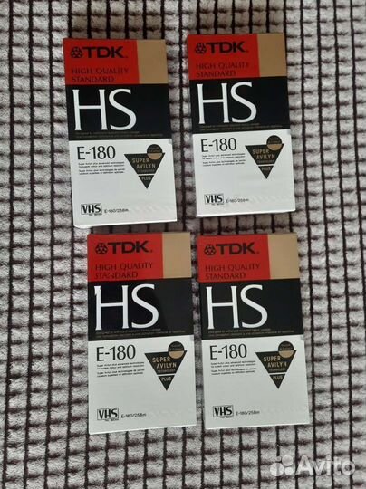 Видеокассеты VHS новые TDK HS E-180
