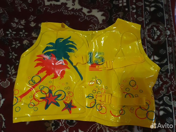 Жилет плавательный детский