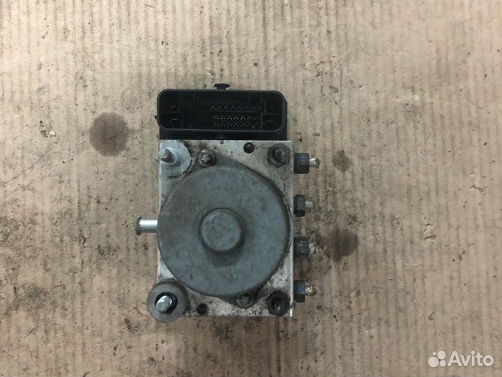 Renault sandero 2 блок абс