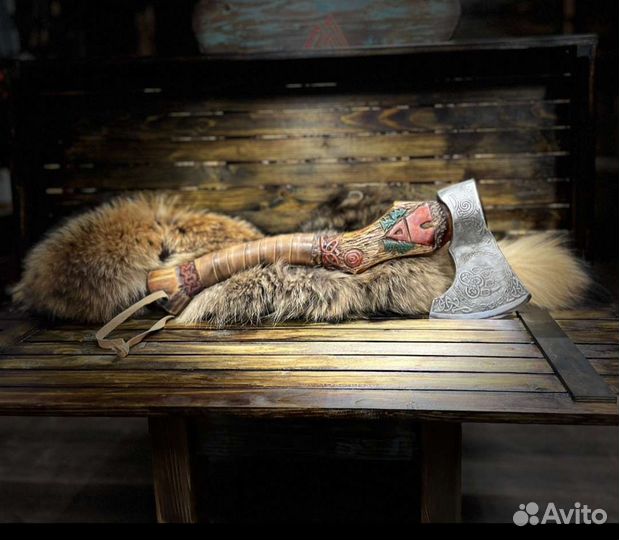 Топор кованый ручной работы