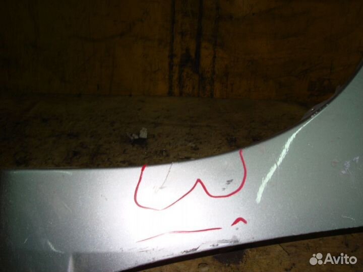 Крыло переднее Toyota Prius NHW20 (Левое)