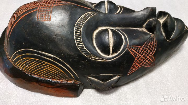 Африканская маска народа Chokwе Ангола