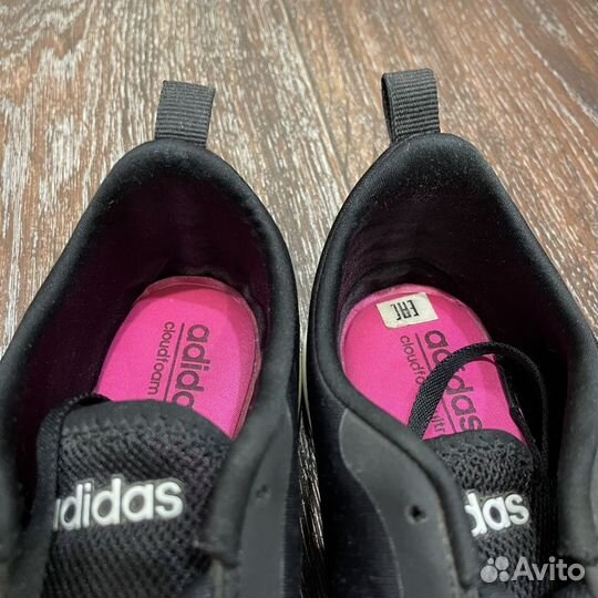 Кроссовки adidas neo женские