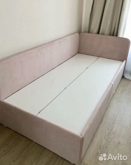 Кровать диван тахта софа