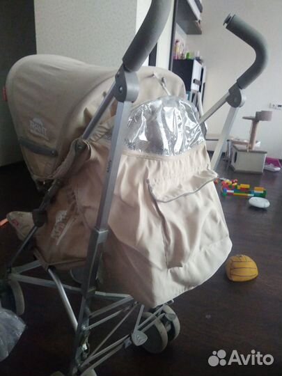 Коляска прогулочная