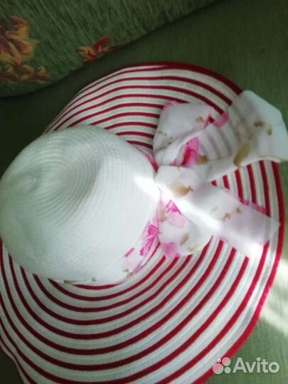 Пляжная шляпа