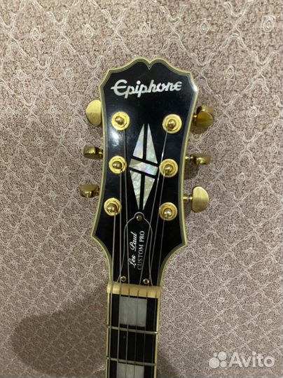 Электрогитара Epiphone Les paul custom PRO