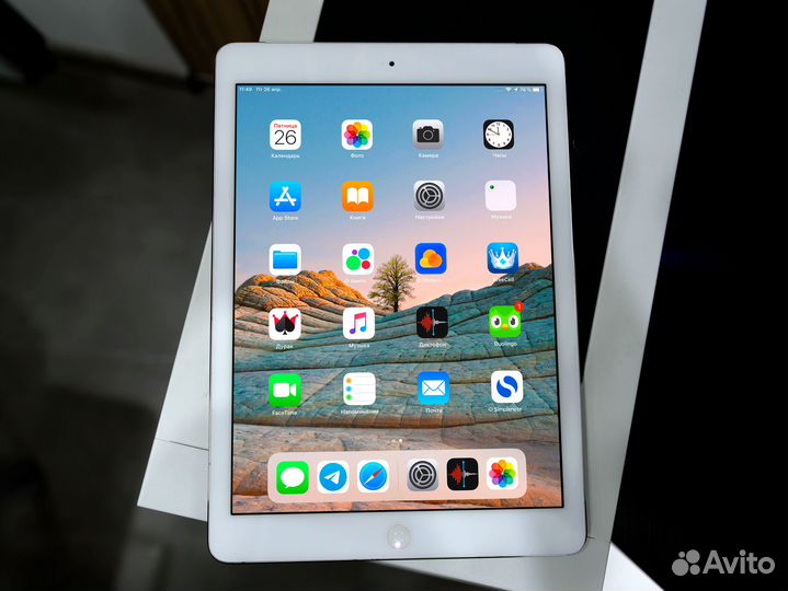 Apple iPad Air (4G/LTE ) Cellular