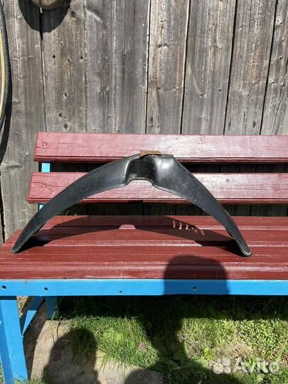 Крыло переднее на спортивный мотоцикл б/у