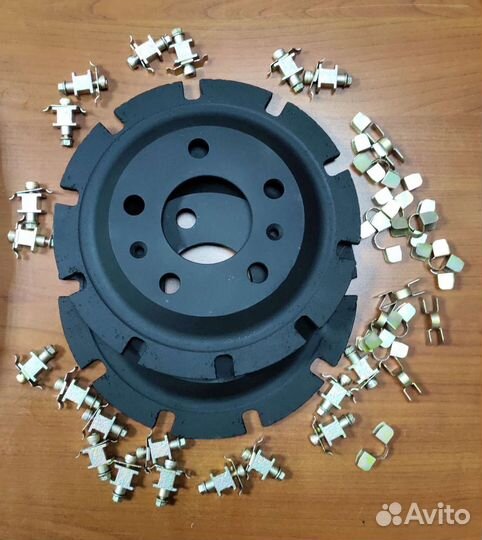 Крепеж Brembo + центра от дисков Lamborghini