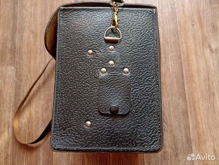 Кофр кожаный