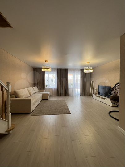 Коттедж 115 м² на участке 4 сот.