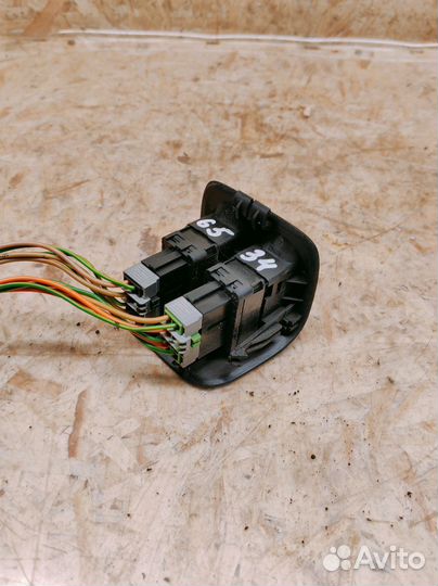 Кнопка стеклоподъемника Peugeot 206