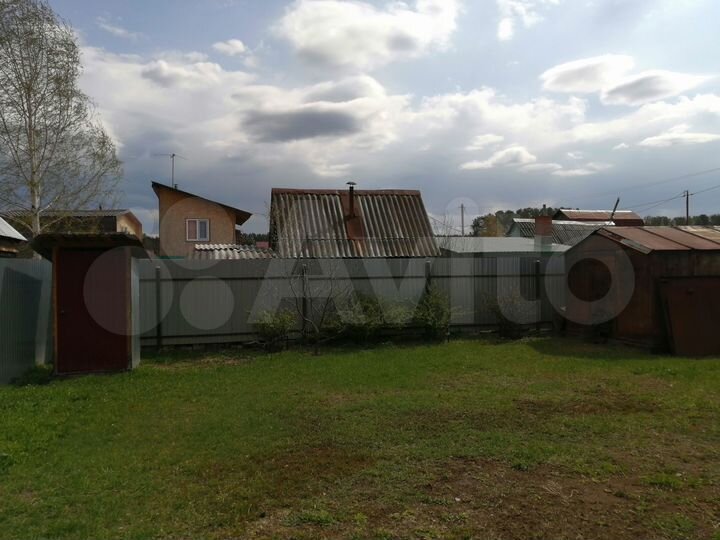 Дом 54 м² на участке 5 сот.