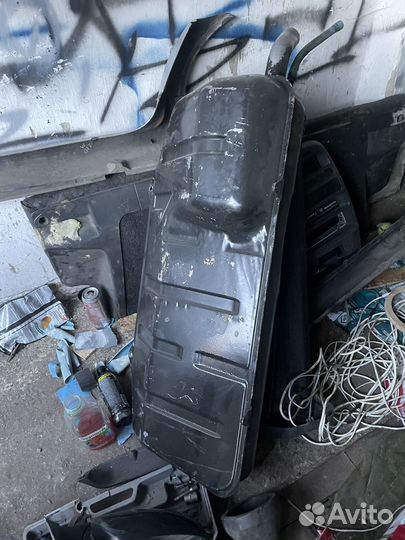 Топливный бак нива