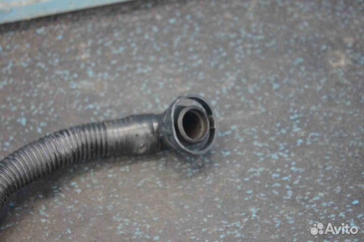 Трубка вентиляции картерных газов Audi A6 (Ауди А6