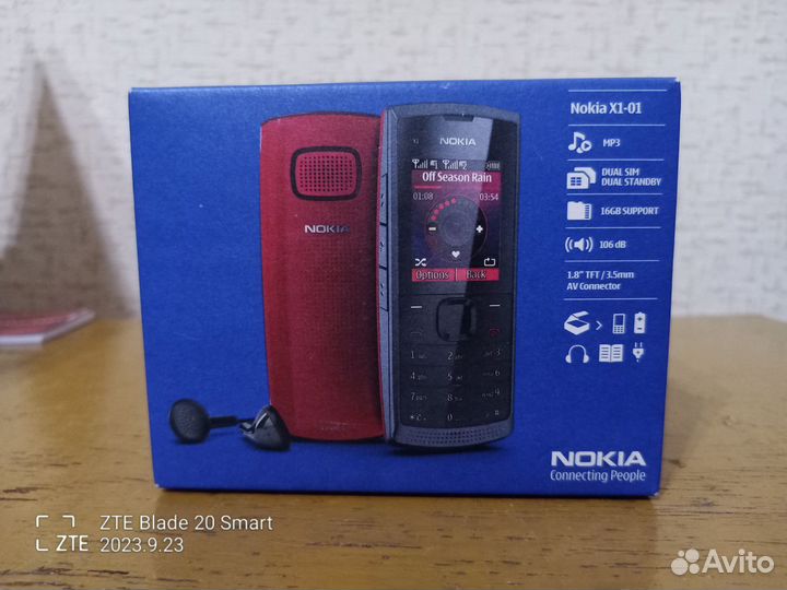 Nokia X1-01